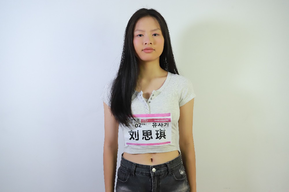 刘思琪liusiqi/170cm57kg 2010