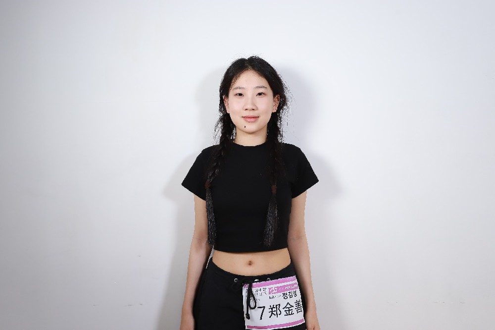 郑金善zhenjinshan/160cm 44.8kg 2007