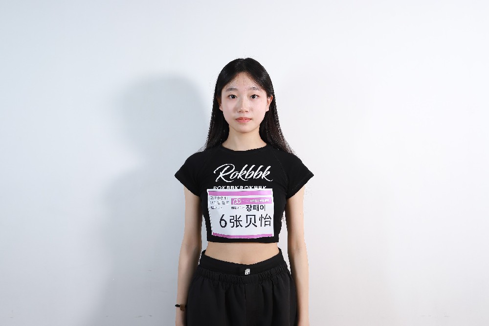 张贝怡zhangbeiyi/165cm 47.5kg 2010